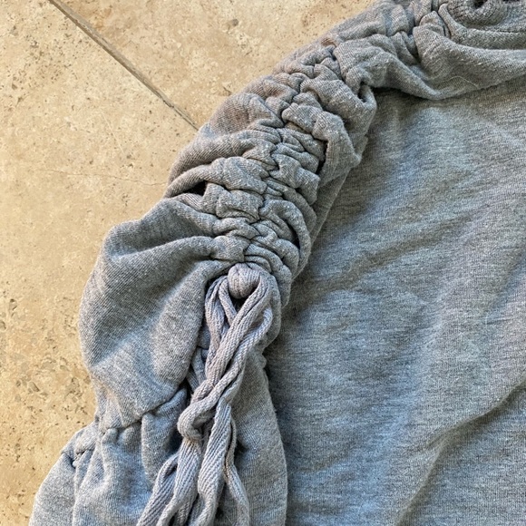 gray sweater - Picture 3 of 4